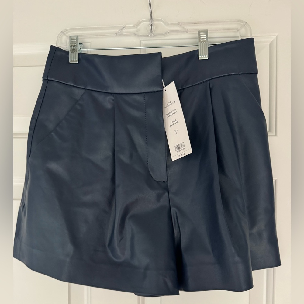 Veronica Beard Haina Navy Faux Leather Shorts, Size 6